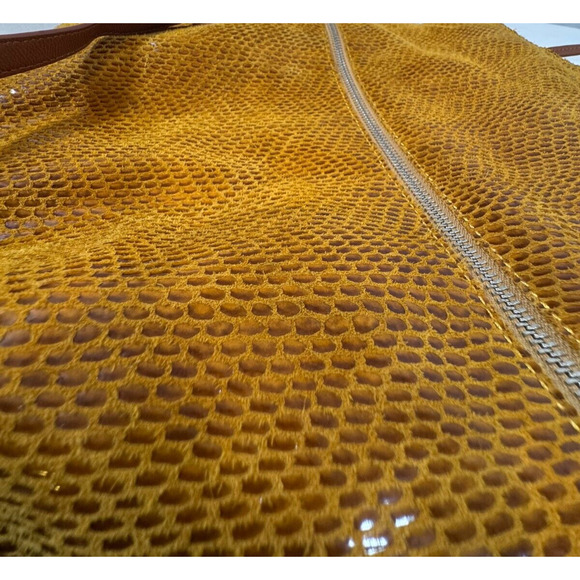 Sorial Snakeskin 14"x10" Mustard Yellow Leather Shoulder Tote‎ Bag - Picture 12 of 13